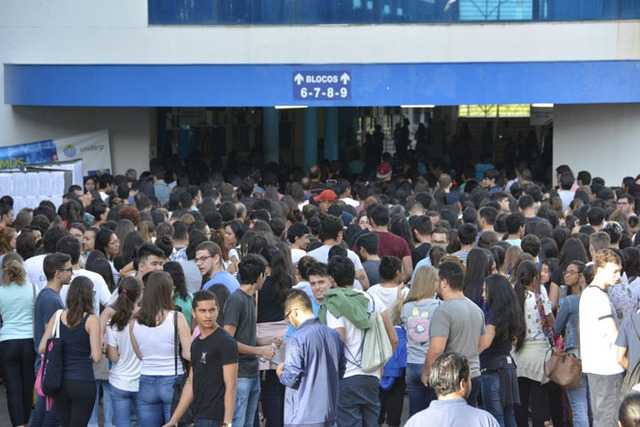 UFMS divulga gabarito preliminar do vestibular 2018 Provas foram realizadas no domingo - Foto: Paulo Ribas / Correio do Estado