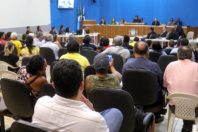 Em oito meses, vereadores encaminharam 1.254 solicitações de serviços e obras A Câmara também tem demonstrado alta produtividade quando ao volume de projetos de lei analisados (Foto/Assessoria)