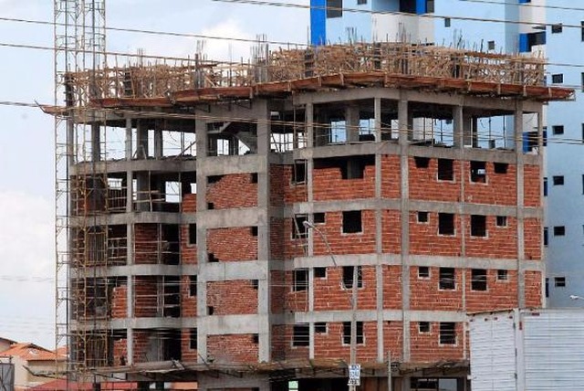 O custo nacional da construção, por metro quadrado, em setembro, foi de 1.057,99. (Foto: Arquivo/Antônio Cruz/Agência Brasil)