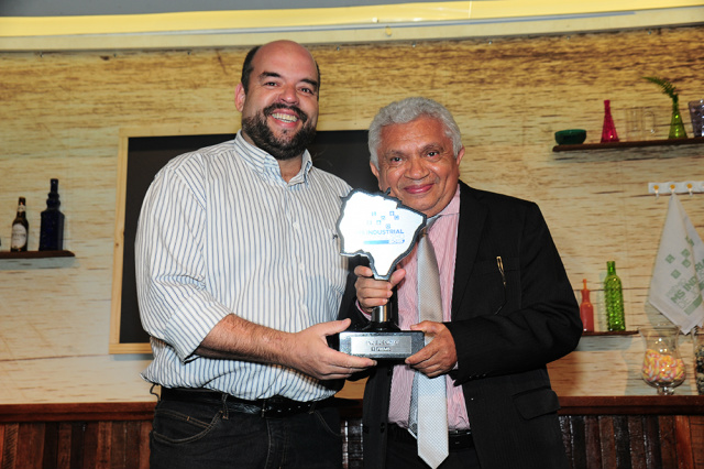 Prêmio Jornalismo rende homenagens a profissionais da área