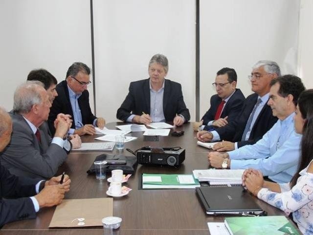 Cesp assina acordos que preveem R$ 50 milhões a ações ambientais em MS Foto: Campo Grande News