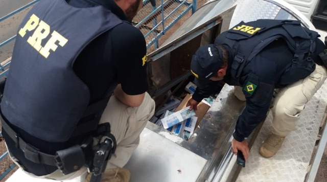 PRF apreende 250 mil maços de cigarro em Coxim Foto: PRF/Divulgação