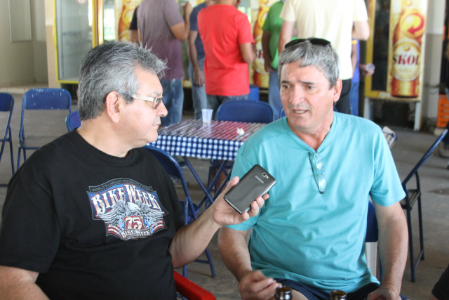 Nova Estrela comemora 48 anos com sorteio de 5 motos aos clientes O diretor presidente da Rede Nova Estrela, Joaquim Romero Barbosa disse que o grupo acompanha o desenvolvimento de Três Lagoas, sempre atento às exigências das leis e da sociedade (Foto: Patrícia Miranda)