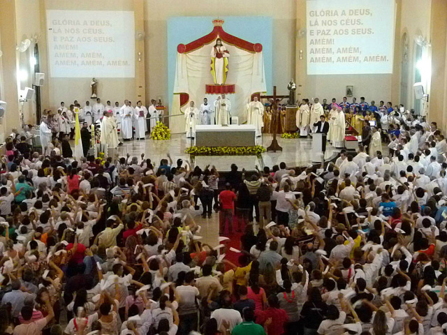 Bispo de Três Lagoas expressa condolências às vítimas da tragédia em Bento Rodrigues/MG O Bispo Dom Luiz Knupp, pertence a comunidade católica da Diocese de Três Lagoas. (Foto: Divulgação)
