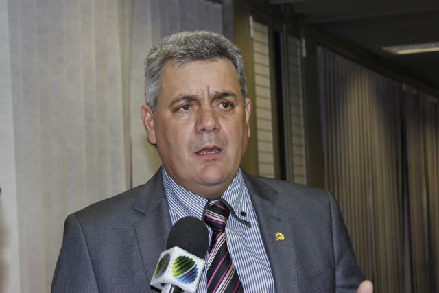 Deputado solicita reforma e ampliação do Detran de Brasilândia O deputado estadual Angelo Guerreiro acredita que com a reforma, o acesso às pessoas que frequentam o local será benéfico. (Foto: Assessoria)