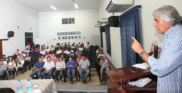No final de fevereiro deste ano, Delcídio falsou sobre suas ações em favor do desenvolvimento de Paranaíba (Foto: Jornal da Nova)