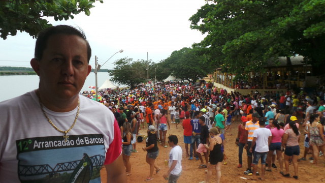 Gil do Jupiá, obstinado e muito determinado, junto com a Associação Cultural Amigos do Arrancadão de Barcos conseguiram promover evento do povo (Foto: Ricardo Ojeda)