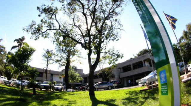 Governo antecipa parte do 13º salário dos aposentados de Mato Grosso do Sul Os valores correspondentes a cada aposentado serão liberados, ainda hoje (10). (Foto: Divulgação)