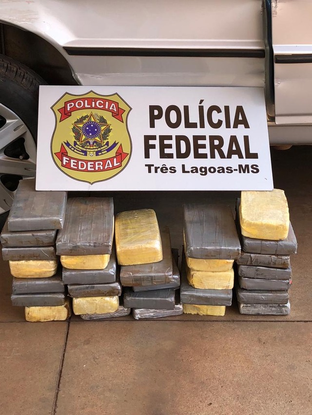 PF apreende 30kg de cocaína escondida em veículo em Três Lagoas A ação contou com a ajuda da PRF que prendeu em flagrante o casal que transportava a droga (Foto/Assessoria)