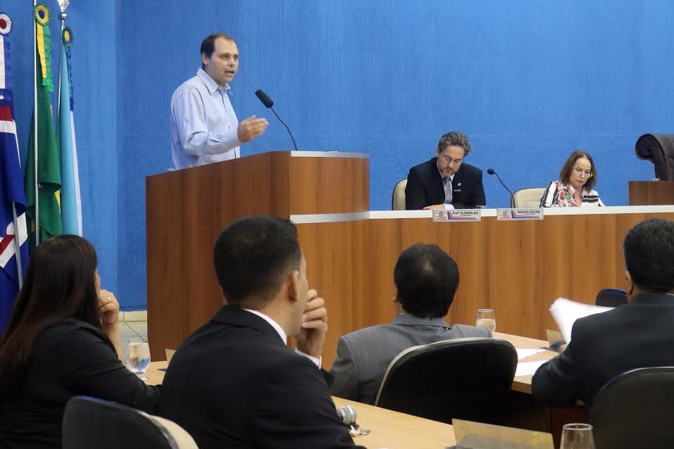 Diretor de trânsito anuncia investimentos para atender cobranças de vereadores A presença de Thomé se justifica pela alta demanda no setor (Foto/Assessoria)