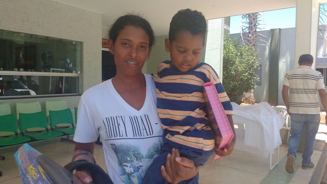 Dezesseis crianças vítimas de ataque em creche recebem alta em Janaúba Creche foi incendiada na quinta-feira (5) pelo vigia; oito crianças, uma professora e o autor do ataque morreram. (foto: Juliana Peixoto/G1)