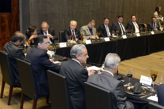 Presidente de consórcio de governadores defende ampla reforma administrativa A inciativa é capaz de mudar a lógica do desenvolvimento regional e ser um verdadeiro instrumento de desenhar o futuro agindo já no presente (Foto:Assessoria)