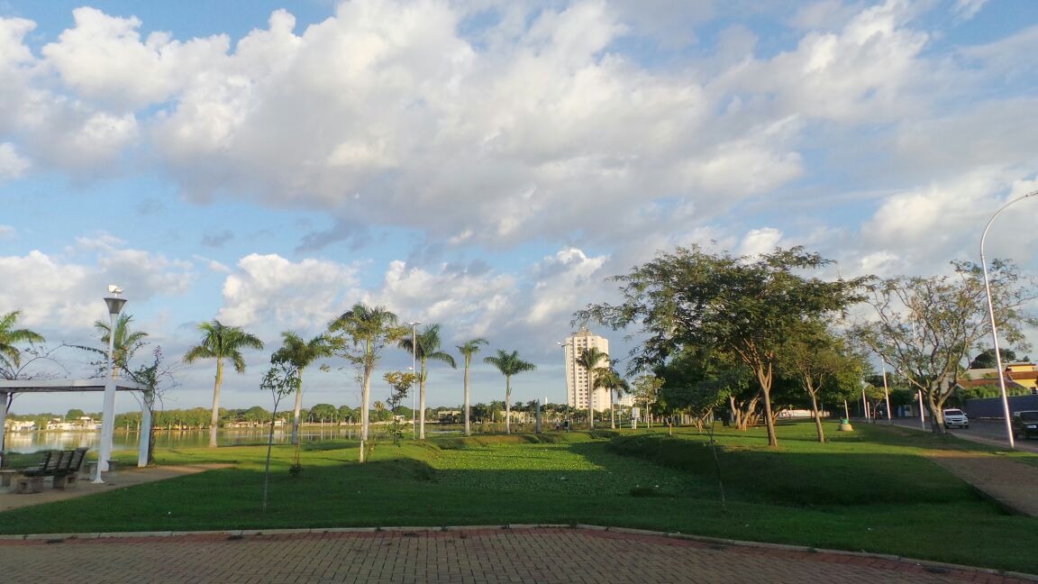 manhã começou com céu parcialmente aberto, mas deve haver aumento de nuvens no período da tarde. (Foto: Ricardo Ojeda/ Perfil News). 