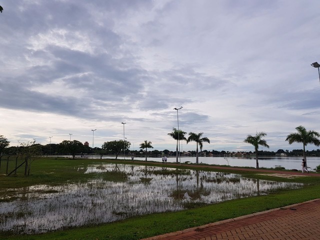 Com tempo nublado, há previsão de chuva, de acordo com o site Climatempo. (Foto:Ricardo Ojeda)
