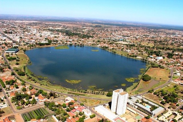 Dos 79 municípios de Mato Grosso do Sul, 24 receberão menos recursos do ICMS em 2019 Lagoa maior. Foto: Arquivo/Perfil News