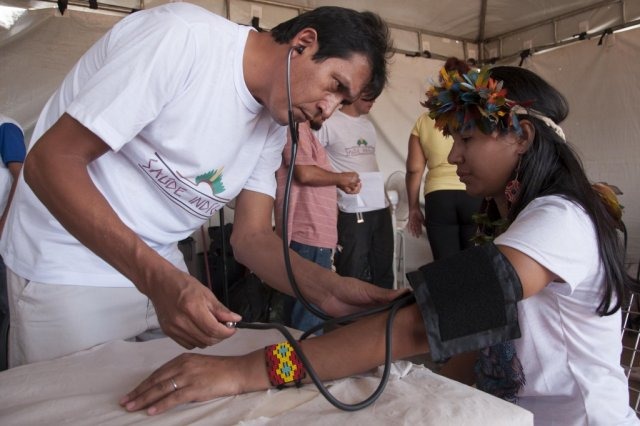 Saúde de índios é a mais afetada pela retirada dos médicos cubanos de MS No Estado, população indígena é que mais vai sofrer impacto da ausência de médicos vindos de Cuba para atendimento. (Foto: Ministério da Saúde)