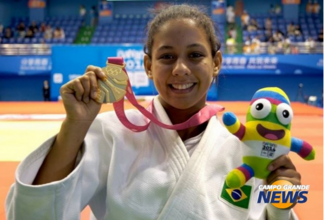 Ouro na China, judoca de MS vive dia de "estrela", mas já foca em seletiva Focada, Layana projeta bons resultados nas olimpíadas 2020. (Foto: Divulgação/CBJ)