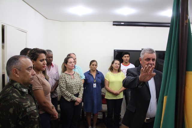 Prefeito é empossado como Presidente da Junta Militar O prefeito Angelo Guerreiro lembrou que o alistamento este ano vai até 30 de junho e é obrigatório para todos os jovens que completam 18 anos. (Foto: Assessoria)