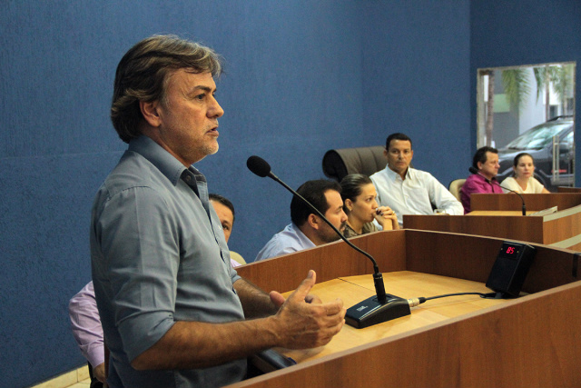 Durante a sessão, os vereadores aprovou a abertura do concurso público para 34 vagas (Foto: Assessoria)