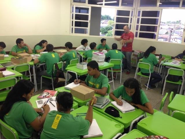 Audiência vai discutir situação das escolas de ensino integral em MS Escola Estadual Waldemir Barros da Silva, em Campo Grande (Foto: Divulgação/SED)