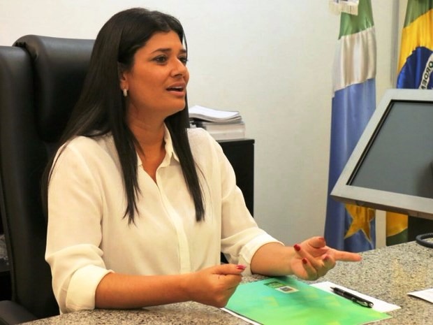 Vice-governadora reúne-se com beneficiários do Vale Renda e Vale Universidade São 1.114 famílias assistidas pelo Vale Renda e 108 estudantes beneficiados com o Vale Universidade. (Foto: SECOM).