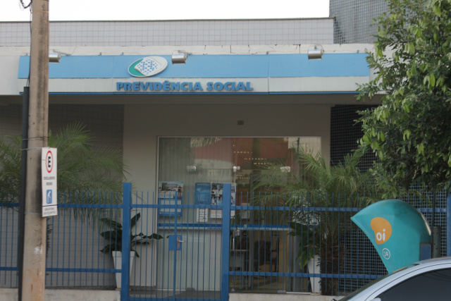Três Lagoas e mais cinco cidades da região estão obrigadas a realizar perícias médicas em 15 dias Agência do INSS em Três Lagoas, assim como nas demais cinco cidades citadas deve proceder o atendimento das perícias médicas em 15 dias (Foto: Rodolfo Gomes)