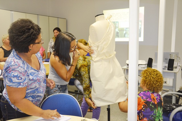 Senai promove próxima edição do Inova Moda a partir do dia 26 de junho Senai promove próxima edição do Inova Moda a partir do dia 26 de junho