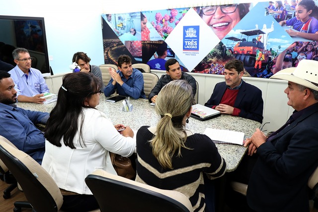 Gestores discutem ações para reiniciar projeto esportivo da Petrobras Foto: Divulgação