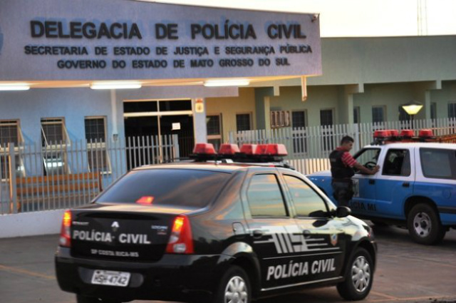 Os assaltantes tentaram roubar R$ 500 mil em defensivos agrícolas, segundo a PC de Costa Rica (Foto: Correio do Estado)