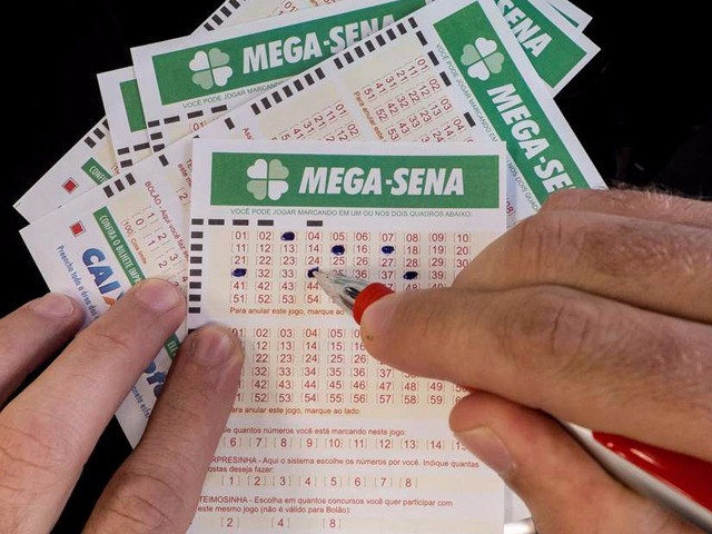 Mega-Sena, concurso 1.938: ninguém acerta e prêmio acumula em R$ 6,5 milhões Mega-Sena, concurso 1.938: ninguém acerta e prêmio acumula em R$ 6,5 milhões