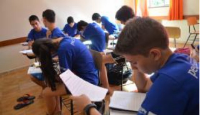 Mais de 900 mil estudantes fazem segunda fase da Obmep (Foto: Elza Fiuza/Agência Brasil)
