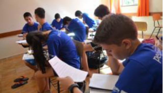 Mais de 900 mil estudantes participam da Olimpíada de Matemática Mais de 900 mil estudantes fazem segunda fase da Obmep (Foto: Elza Fiuza/Agência Brasil)