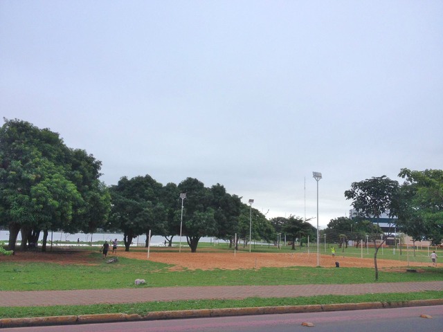 Meteorologia prevê terça nublada em Três Lagoas. (Foto: Gisele Berto)
