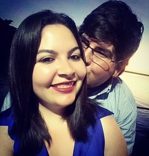 Dia dos Namorados: Conheça os Três-lagoenses que se ‘uniram’ pelo Tinder João Pedro e Kamilla Ferraz. (Foto: Reprodução Facebook)