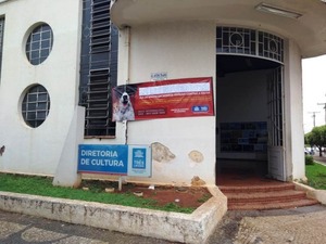 Saúde oferece nova oportunidade de vacinação antirrábica de cães e gatos Antigo prédio da Prefeitura de Três Lagoas, no Centro. Foto:Divulgação