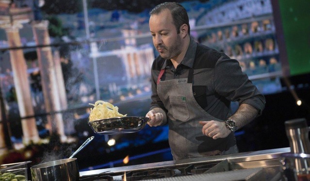 The Final Table estreia na Netflix com participação de chef nascido em Bataguassu Chef Rafa Gil foi um dos destaques do The Final Table, show culinário que foi disponibilizado pela Netflix hoje. Foto: Arquivo Pessoal.