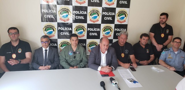 Força-Tarefa para prisão de assassinos em Três Lagoas contou com efetivo de cerca de 100 policiais A ação se iniciou esta manhã e contou com a ajuda do Garras de Campo Grande (Foto/Ricardo Ojeda)