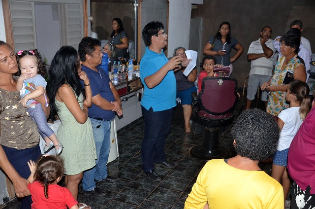 Prefeitura e moradores do JK e Jardim Alvorada se reúnem para discutir melhorias sobre drenagem e infraestrutura Reunião discutiu os problemas dos bairros. Foto: Divulgação