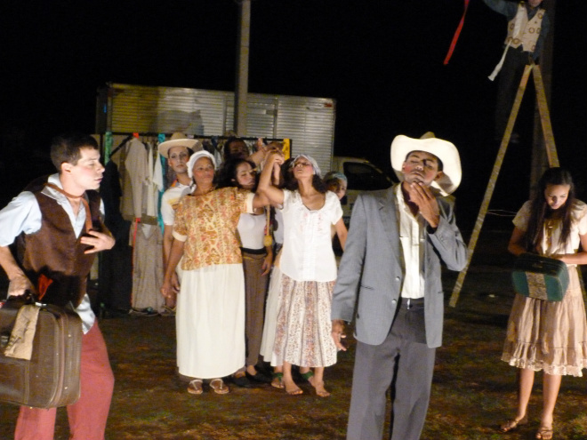 Espetáculo de rua “Retirantes” vai à Praça dos Ferroviários A apresentação será na Praça dos Ferroviários. Foto: Divulgação