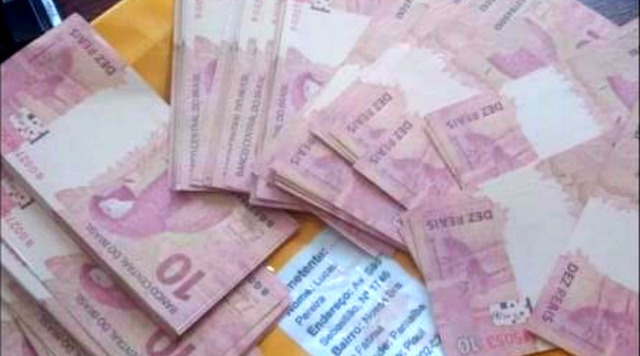 Dinheiro falso chegou pelos Correios em imóvel de Campo Grande — Foto: Polícia Militar/Divulgação