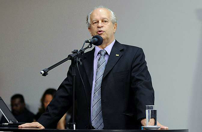 Ministro diz que 90% dos estados e municípios elaboraram planos de educação Ribeiro: “Precisamos assegurar a alfabetização na idade certa, repensar o ensino médio e a evasão na segunda etapa do ensino fundamental.” (Foto: Câmara dos Deputados)