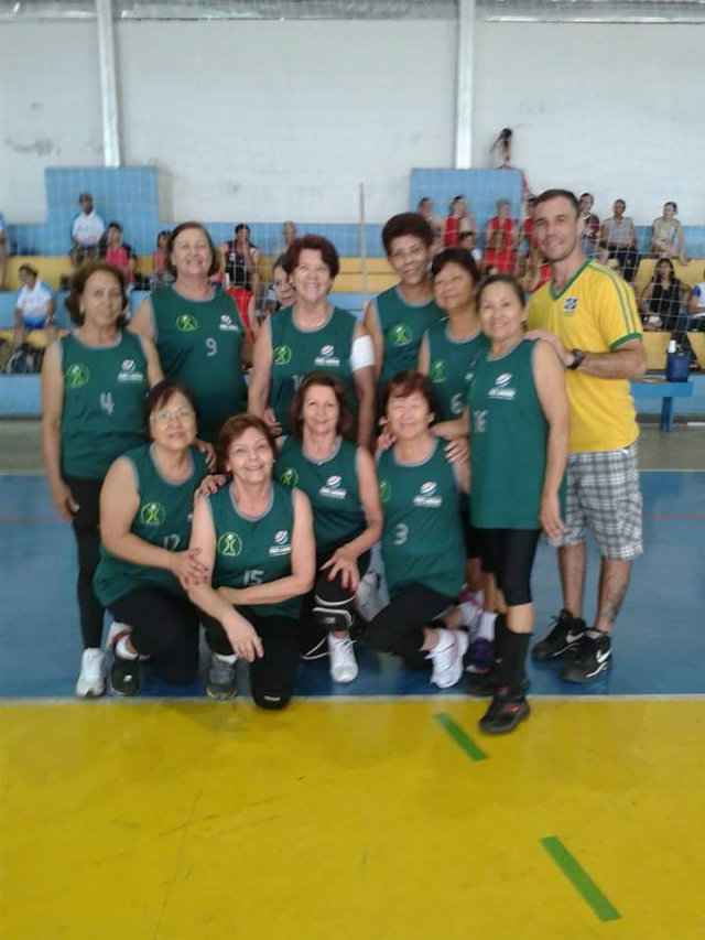 Atletas três-lagoenses representarão o Município em competições Os times femininos das categorias 50 e 60 anos da Melhor Idade disputarão neste final de semana, 21 e 22 de novembro, em Borebi (SP) (Foto:Assessoria)