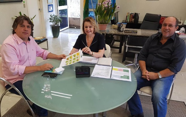 Caravina adiantou que na assembléia-geral dos prefeitos no dia 7 serão tratados outros assuntos importantes (Foto/Assessoria)