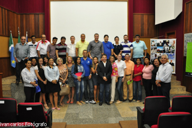 Acessibilidade valoriza imóveis em até 20% O presidente do CRECI/MS, Delso José de Souza, ressaltou a importância da participação do corretor de imóveis no Ciclo de Palestras realizado pela entidade (Foto: Divulgação/Assecom)
