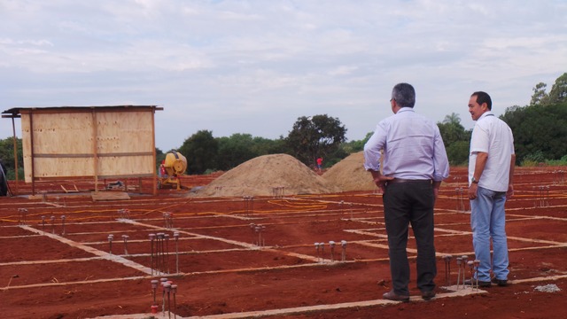 A reportagem do Perfil News acompanhou o secretario Dirceu Deguti em várias obras pela cidade, na imagem acima, o Centro de Educação Infantil do bairro, São João (Foto: Lucas Gustavo)
