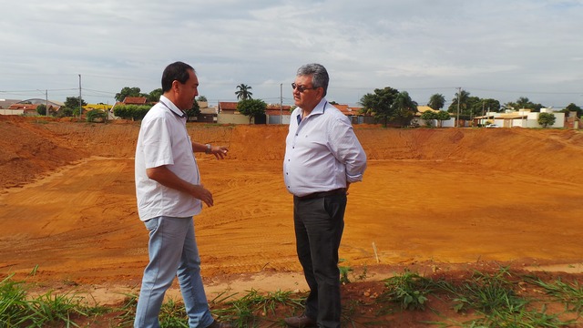 Em menos de 6 meses, obras municipais que beneficiam Três Lagoas passam de R$ 23 milhões de investimentos Em entrevista ao, Dirceu Deguti Vieira Filho, Secretário de Infraestrutura, Transporte e Trânsito, explicou que, no que se diz respeito aos contratos da pasta, principalmente, foi necessária uma reorganização completa no início do mandato (Foto: Lucas Gustavo)