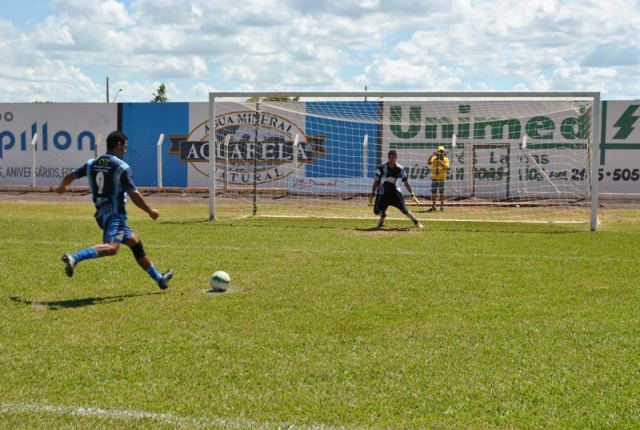 Esporte Clube Prainha vence Campeonato Varzeano Após empate (1x1), a equipe do Esporte Clube Prainha sagrou-se campeã na disputa de pênaltis com o placar de 5x4 (Foto: Divulgação/Assecom)