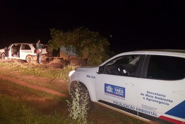 Operação “Porco Solto”: Fiscais identificam e multam infratores despejando lixo em local proibido