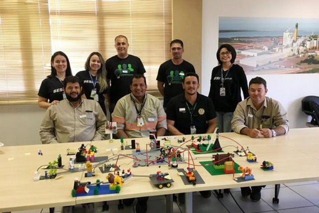 Startup do Sesi promove Workshop Lego Serious Play para colaboradores da Eldorado Brasil Foto: Divulgação