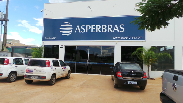 Água Clara se desenvolve ainda mais na administração Silas José O escritório da Asperbras já está instalado na cidade e fica localizada às margens da BR 262 (Foto: Ricardo Ojeda)